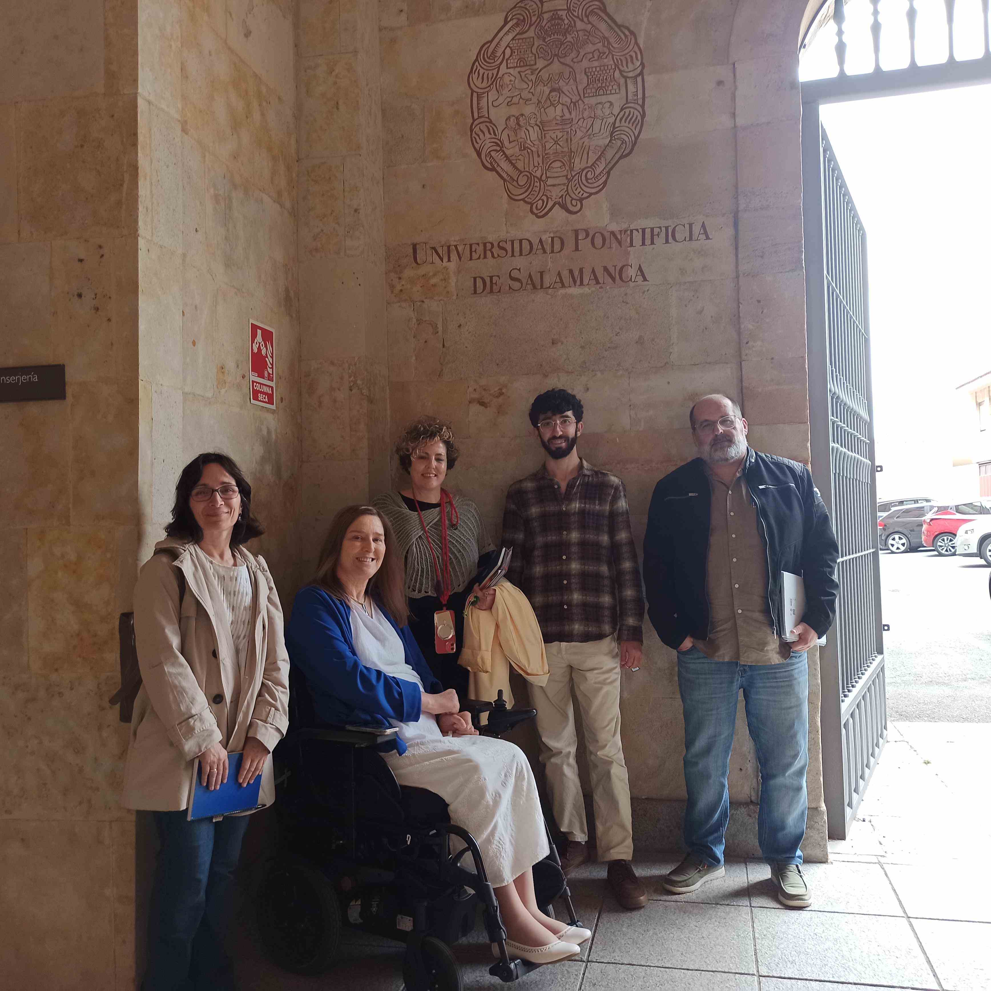 Asistentes a la reunión de la Escuela de Salud UPSA-CRMF Salamanca.